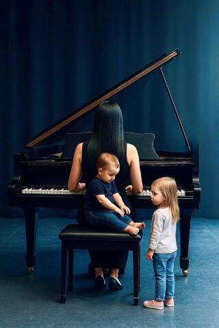 Cover image: Noralee's Song 9798896371502